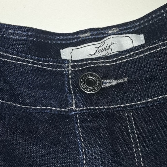 Levi's Denim Skirt - Picture 3 of 7